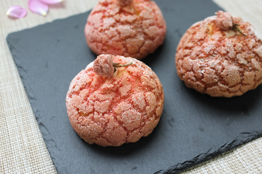 桜のクッキーシューの画像