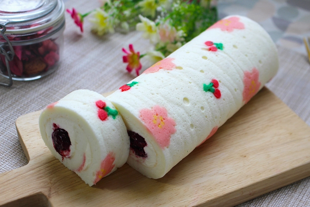 〈リクエスト企画〉桜柄のロールケーキの画像