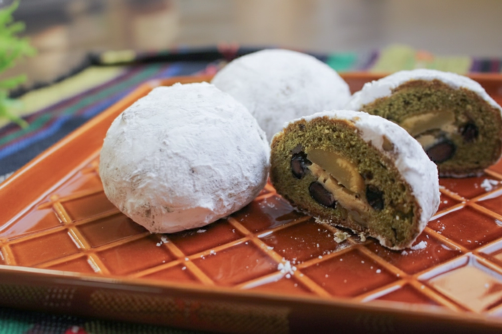 抹茶のミニシュトーレンの画像