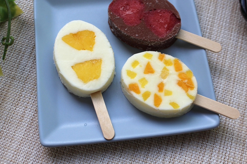 ホワイトチョコとフルーツのパンナコッタバーの画像