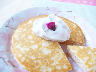 桜の花パンケーキの画像