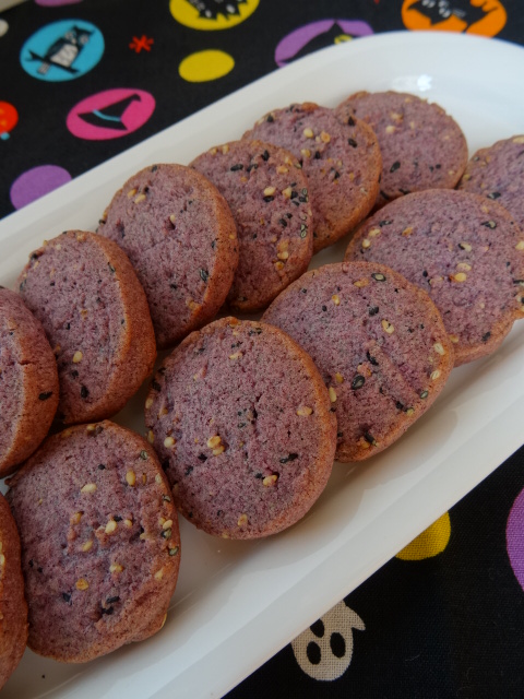 ～ミックス粉で作る～ ゴマと紫イモのアイスボックスクッキーの画像